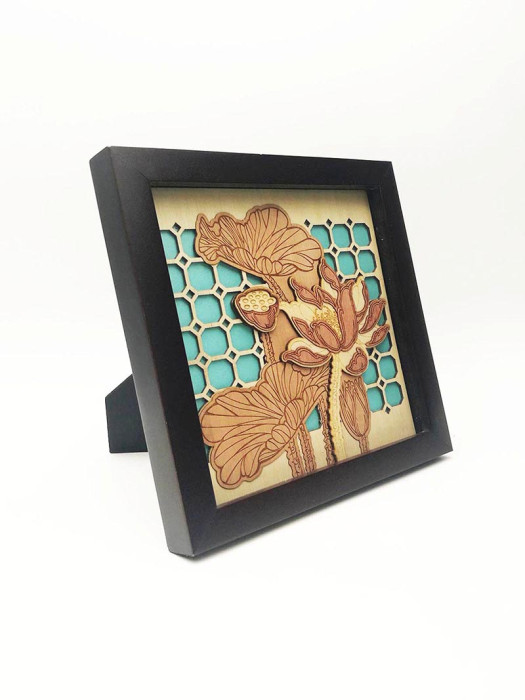 Lotus Flower Premium Framed Art LI175363  