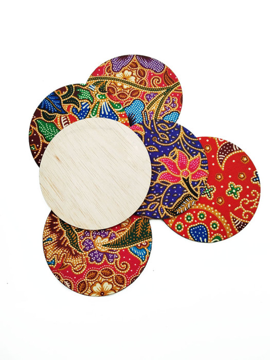 COW923015 Batik Wood Coaster 