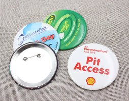 BB100718 75mm Button Badges Gloss Lamination