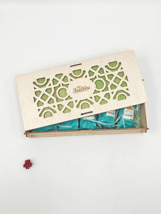 PCW923001-12 RPB Raya Packaging Box 23cm X 9.5cm X 4.9cm PCW923001-12 RPB Raya Packaging Box 23cm X 9.5cm X 4.9cm